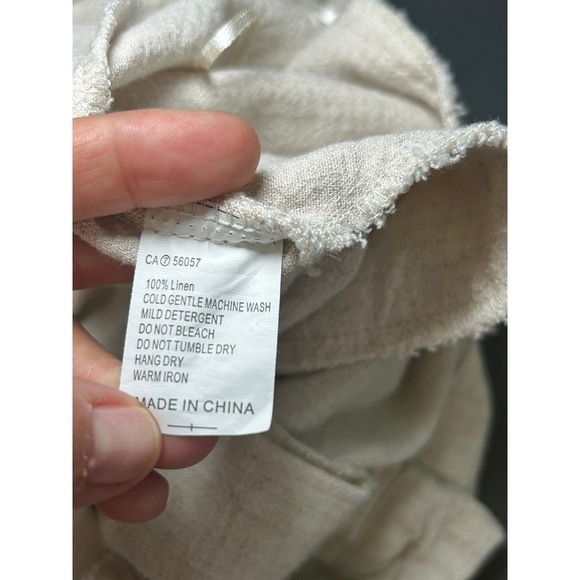 Runaway Heart Linen Blend Cropped Pants Pleated Front Casual Beige Size 12 - Picture 5 of 5